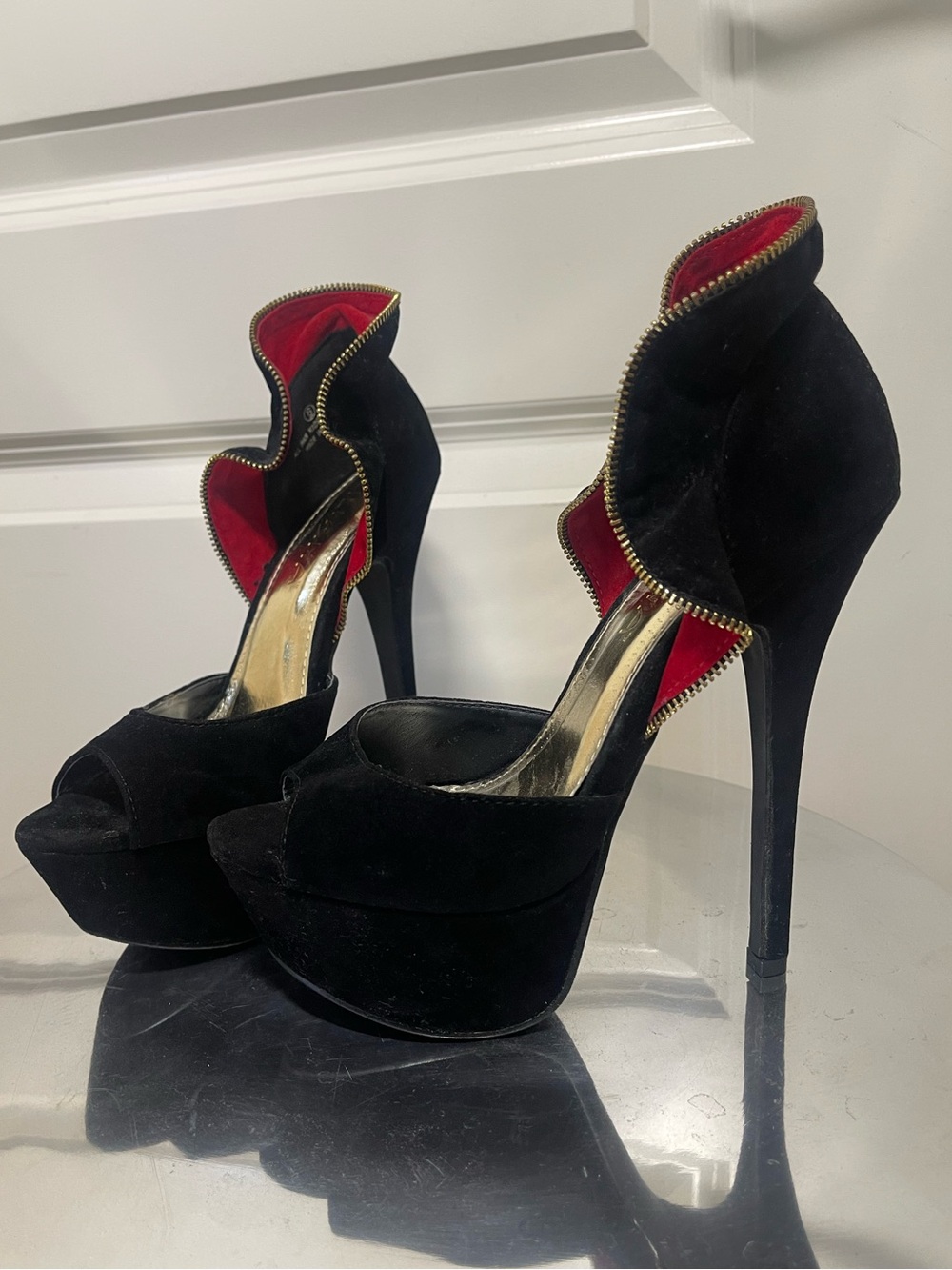 Black Suede Heels with Red Ruffle and Gold zipper Trim